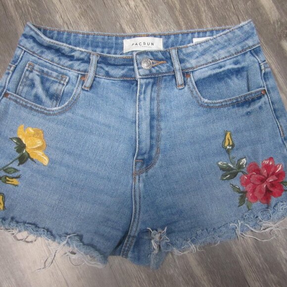 PacSun Pants - PacSun Women's High Rise Jean Shorts with Floral Stitching